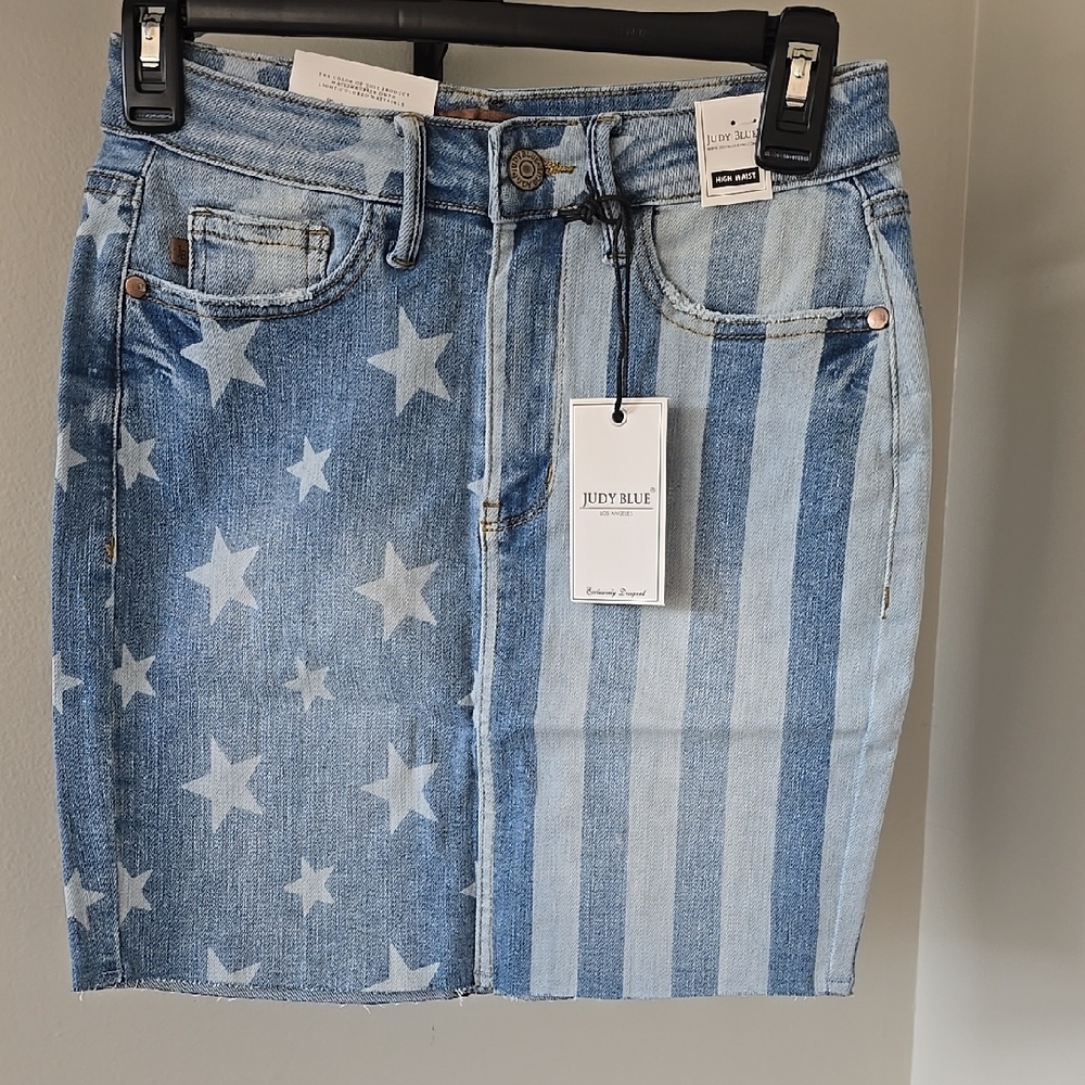 Judy Blue Women's Blue Denim Star Skirt